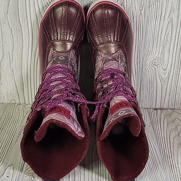 UGG Baroness Fair Isle Sugar Plum Nordic Lace Up Winter Boots Womens Size 6 - Picture 7 of 13